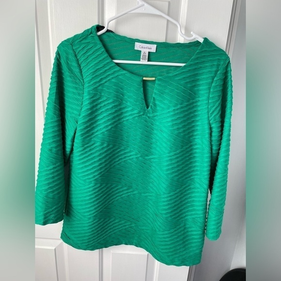 Calvin Klein Tops - Calvin Klein women’s green textured Keyhole front 3/4 sleeve scoop neck blouse